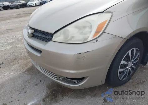 2004 Toyota Sienna Le z USA, uszkodzony, nr VIN 5TDZA23C94S079130
